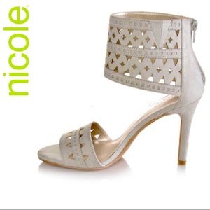 NEW Nicole Bethany ankle cuff cutout heels